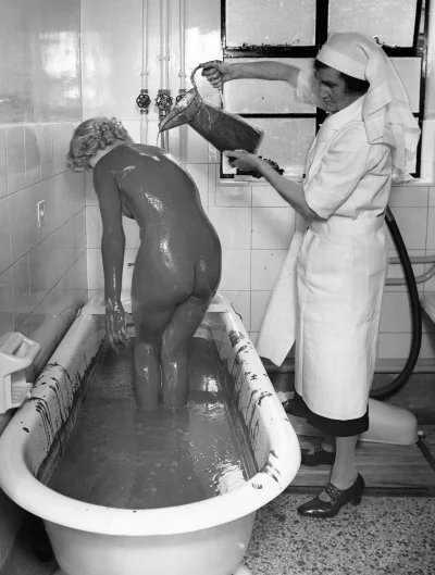 Медицинские процедуры ню