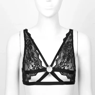 Черный кружевной бюстгальтер