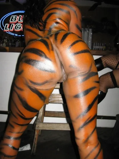 Женщина тигрица