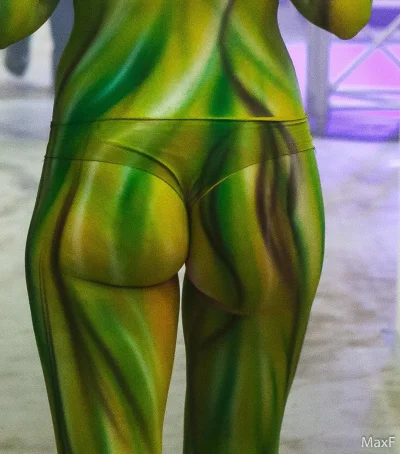 Бодиарт без цензуры