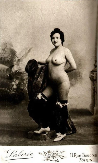 Танцовщица бурлеска век