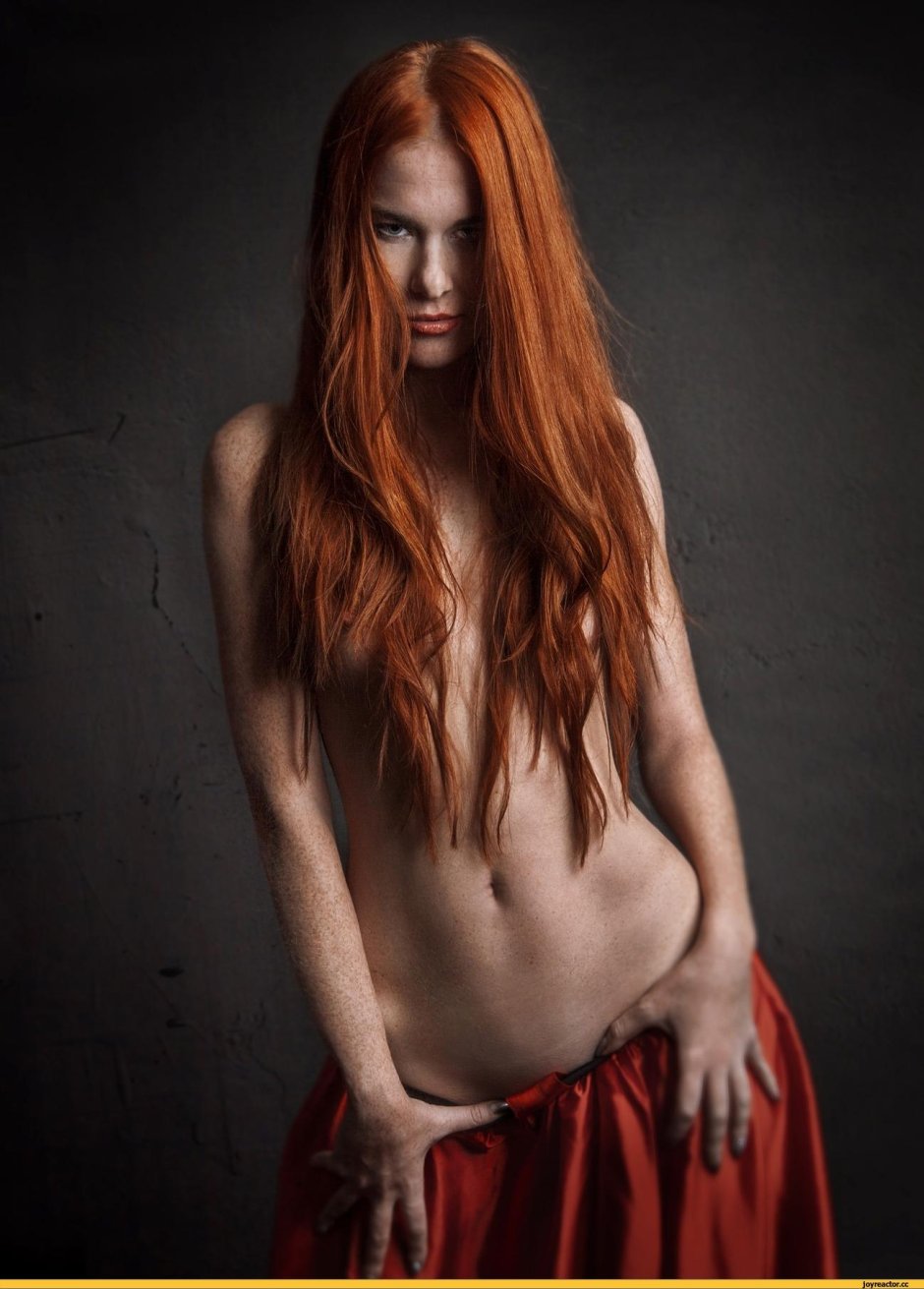 Рыжая волосы