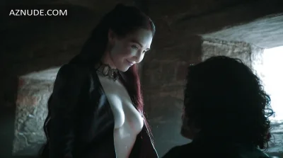 Кэрис ван хаутен мелисандра грудь