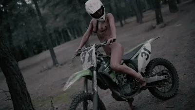 Мото девушка