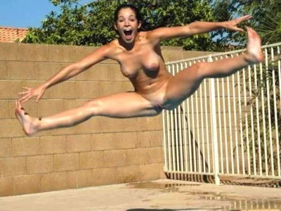 Прикольные голые девки