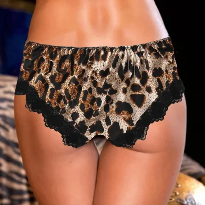 Леопардовые трусики эро
