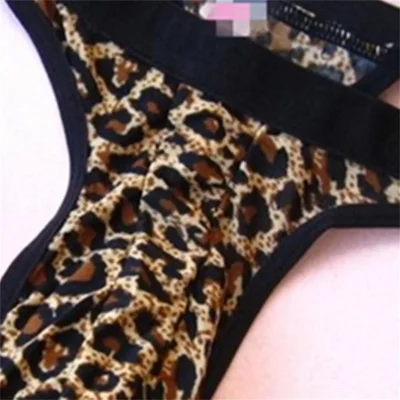 Трусы стринги леопард мужские