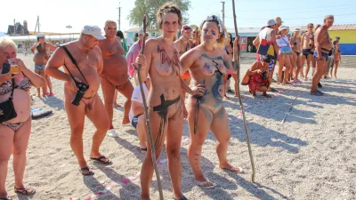 Нудисты праздник нептуна