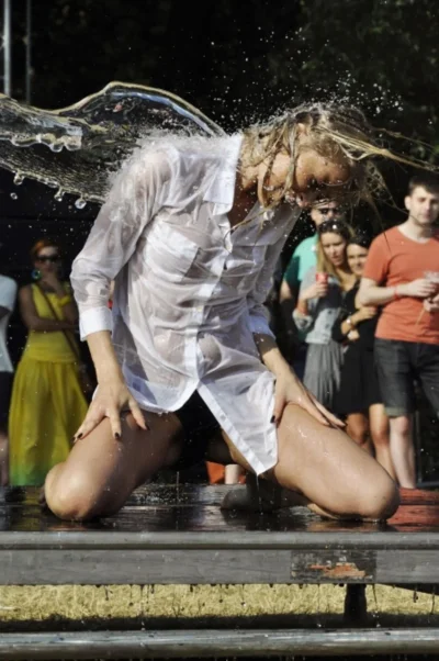 Мокрые майки конкурс