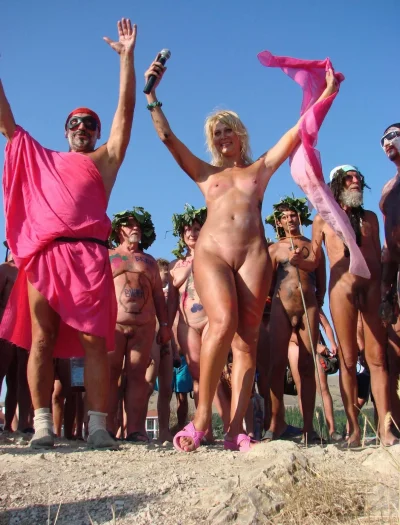 День нептуна в коктебеле голые