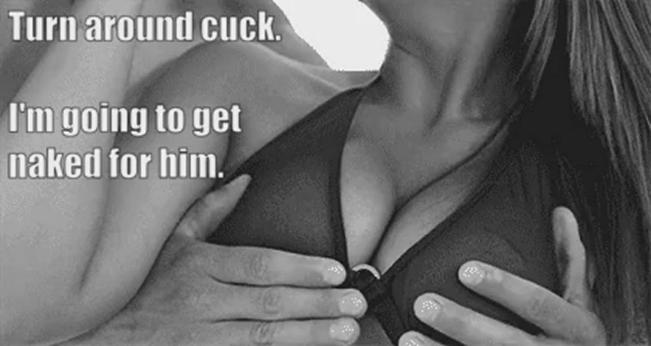 Порно ласкает грудь