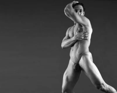 Фотосессия голых мужчин