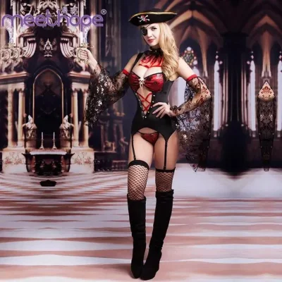 Эротический костюм пиратки