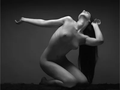 Профессиональная эротическая фотосессия