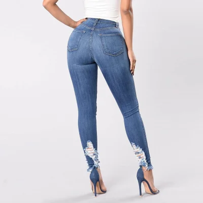 Модные джинсы