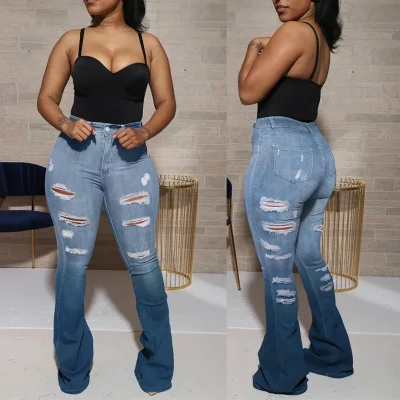 Рваные джинсы клеш