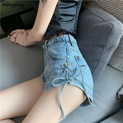 Шорты женские джинсовые