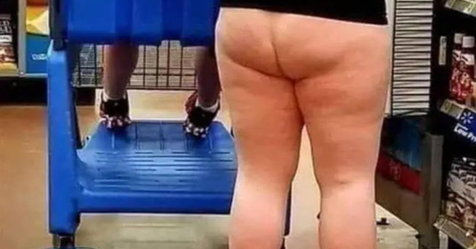 Толстые женщины в леггинсах телесного цвета