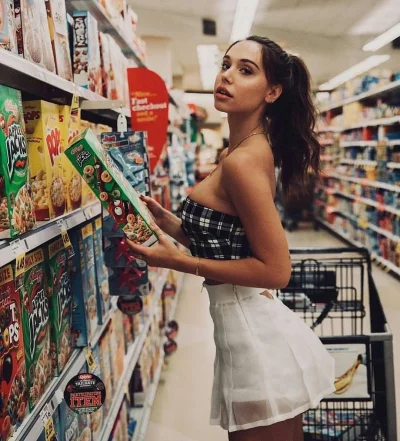 Требовательная девушка