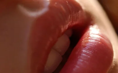 Губы крупным планом