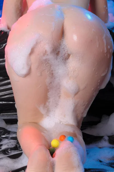 Бомбочка для ванн