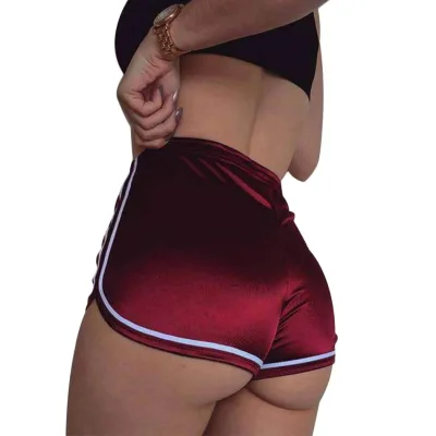 Спортивные шорты с высокой талией