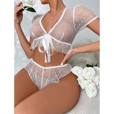 Прозрачное нижнее белье