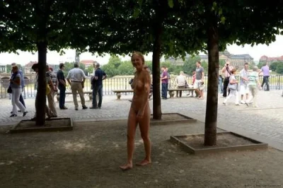 Naked public