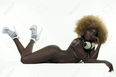 Прическа афро