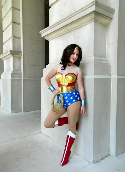 Аделаида кейн косплей чудо женщины