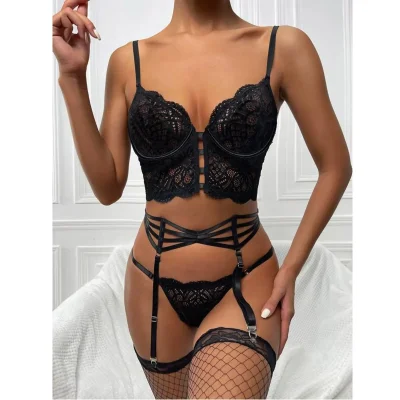 Комплект сексуальный нижнее белье