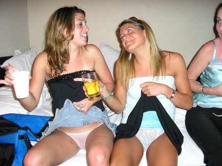 Drunk girls upskirt