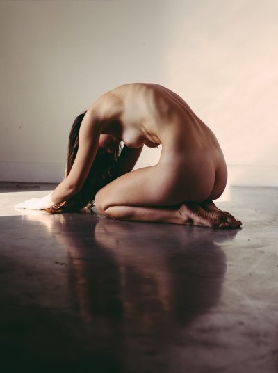 On Her Knees Naked