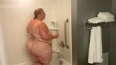 Bbw Shower Nudes