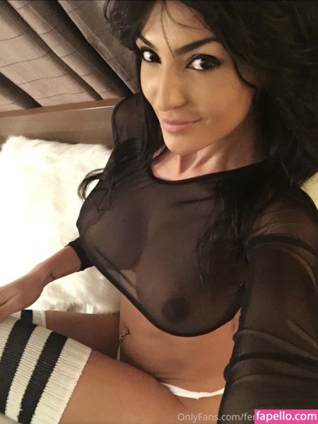 Fernanda ferrari selfie