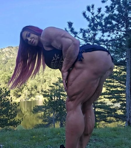 Amazon bodybuilder