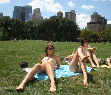 Girls sunbathing in nude park