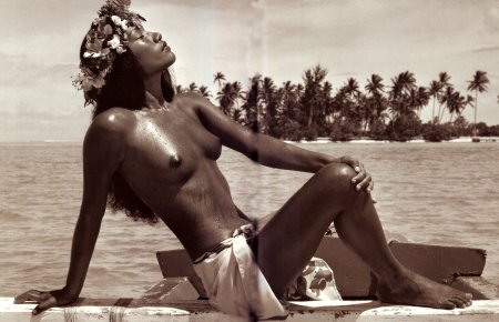 Polynesian girls nude