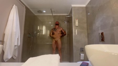 Nude shower
