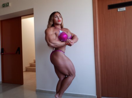 Natalya Trukhina bodybuilding