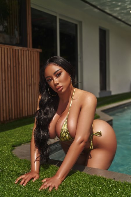 Jennifer exotic