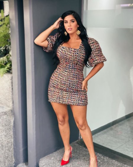 Anna vakili