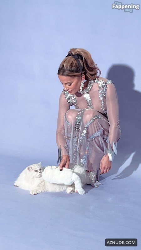 Jennifer Lopez photo shoot