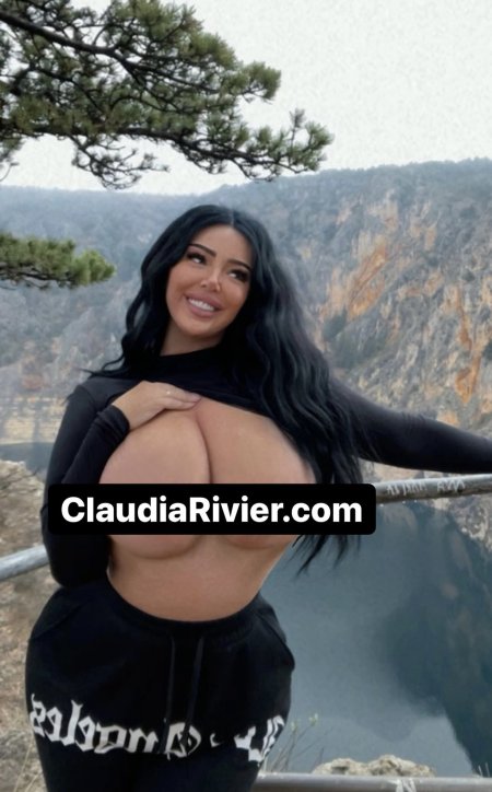 Claudia Rose