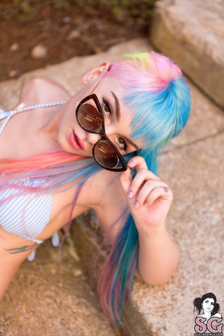 Suicidegirls mimo rainbow dash