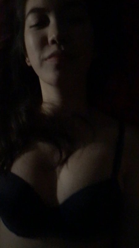 Intimate girls