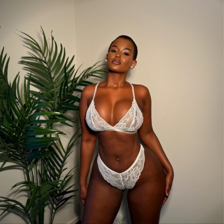 Beautiful black woman naked