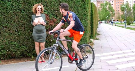 Cyclist Denise Betsima