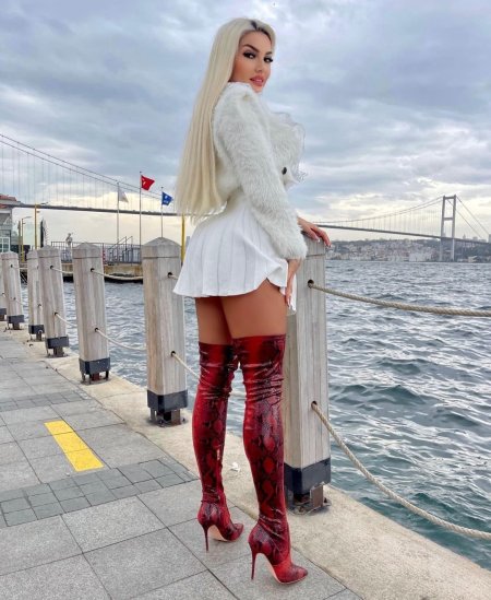 Jelena unikat hot