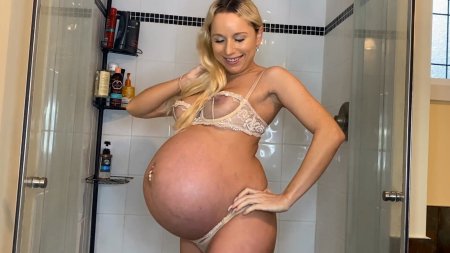 Pregnant solo